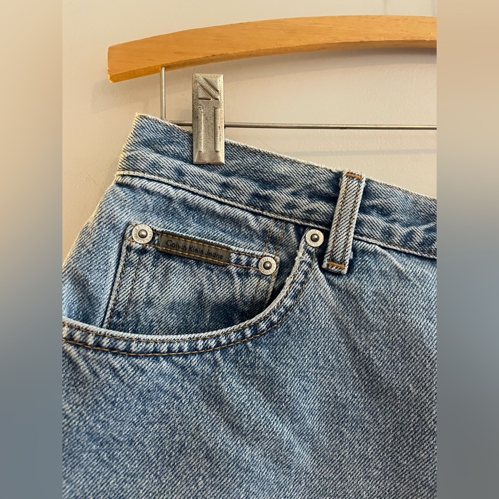 Vintage Calvin Klein Jean Denim Shorts with Cuffs - Picture 2 of 6